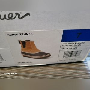 Eddie Bauer slip on women's brown boots size 7
